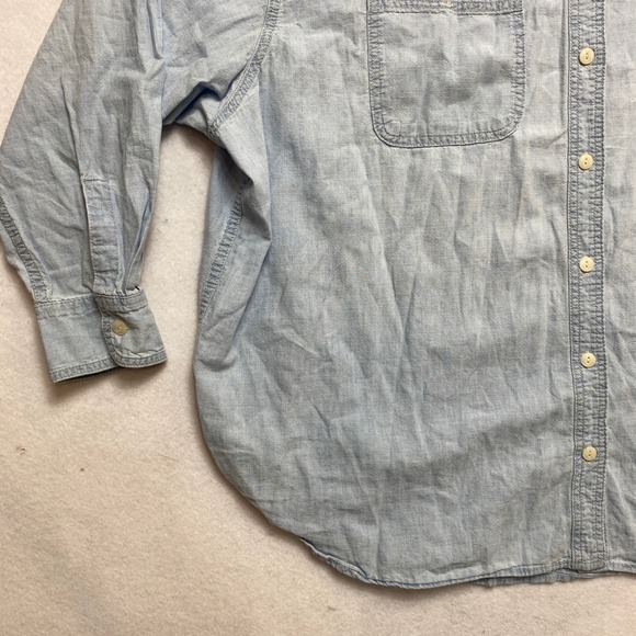 Gap The Big Shirt Womens XL Blue Long Sleeve Denim Chambray  Button Up Oversized - Picture 4 of 10